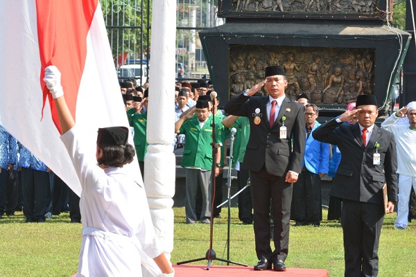 Peringatan Hari Pahlawan Perkokoh Persatuan Membangun Negeri Pemerintah Provinsi Jawa Tengah
