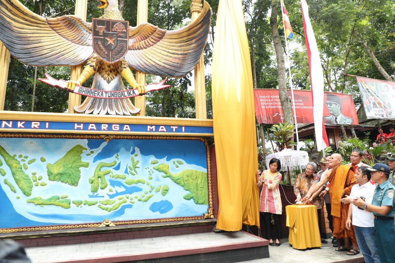 Monumen Garuda Gunung Selok Simbol Pemersatu Perbedaan 