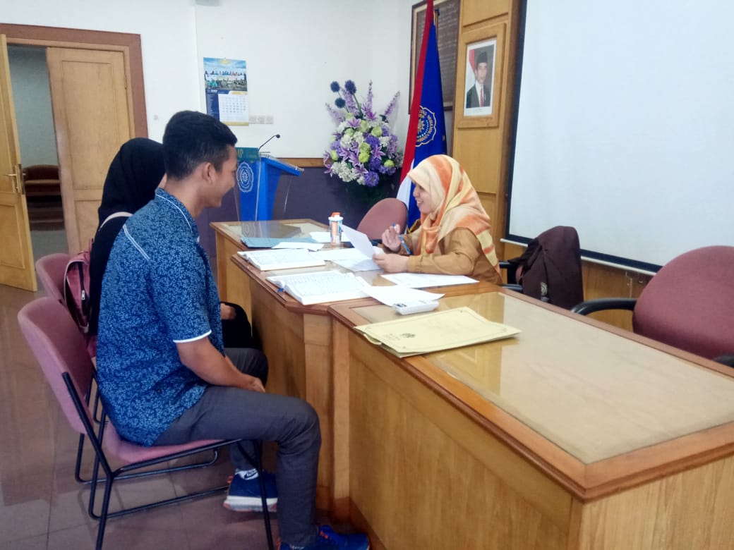 UMP Berikan Beasiswa untuk Kader dan Hafiz Quran
