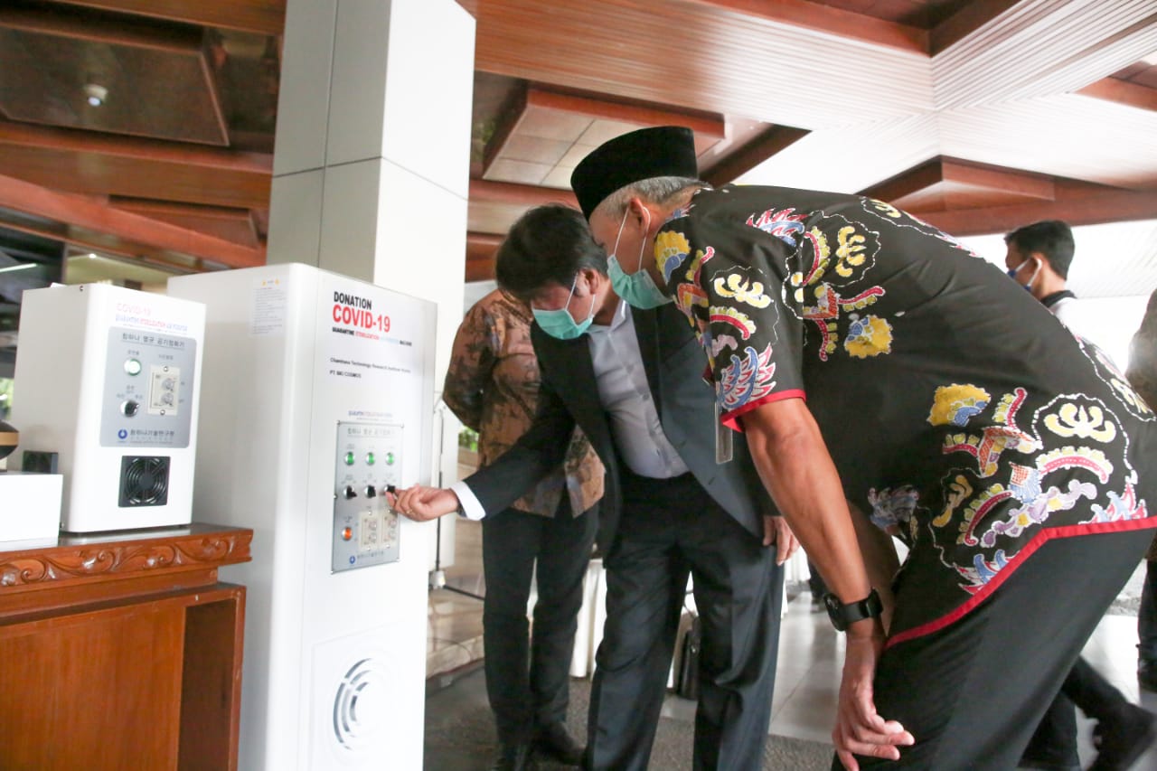 Jateng Terima Bantuan Alat Pembasmi Virus dari Pengusaha