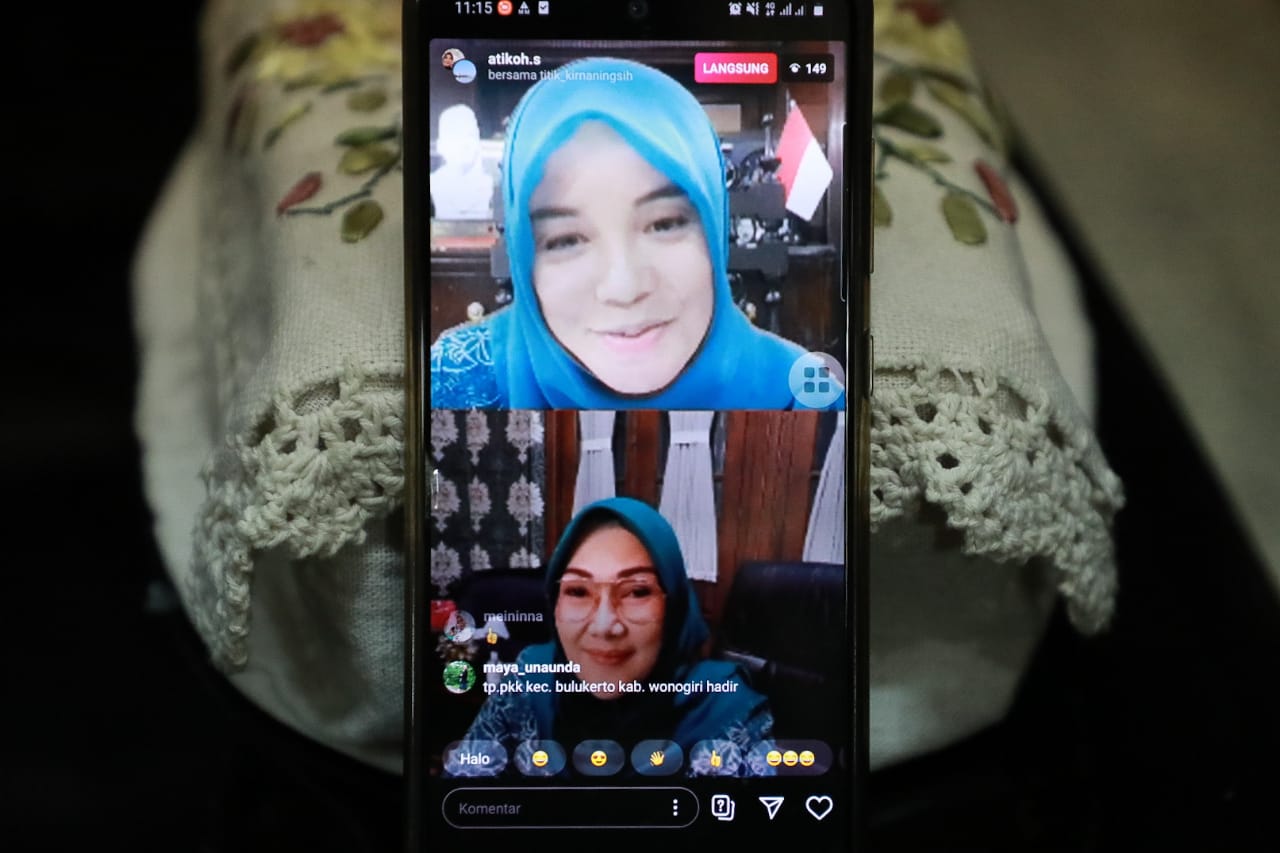 Lawan Covid-19 dengan Sebarkan Virus Positif