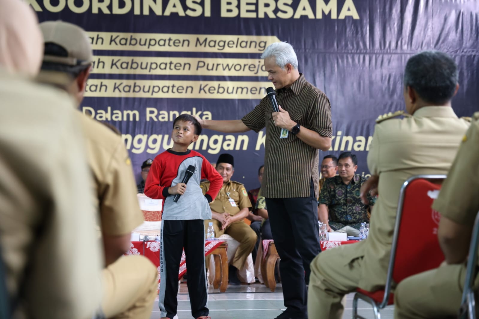 Tekan Kemiskinan Ekstrem Pemprov Jateng Libatkan Pekerja Dari Keluarga Miskin Pemerintah