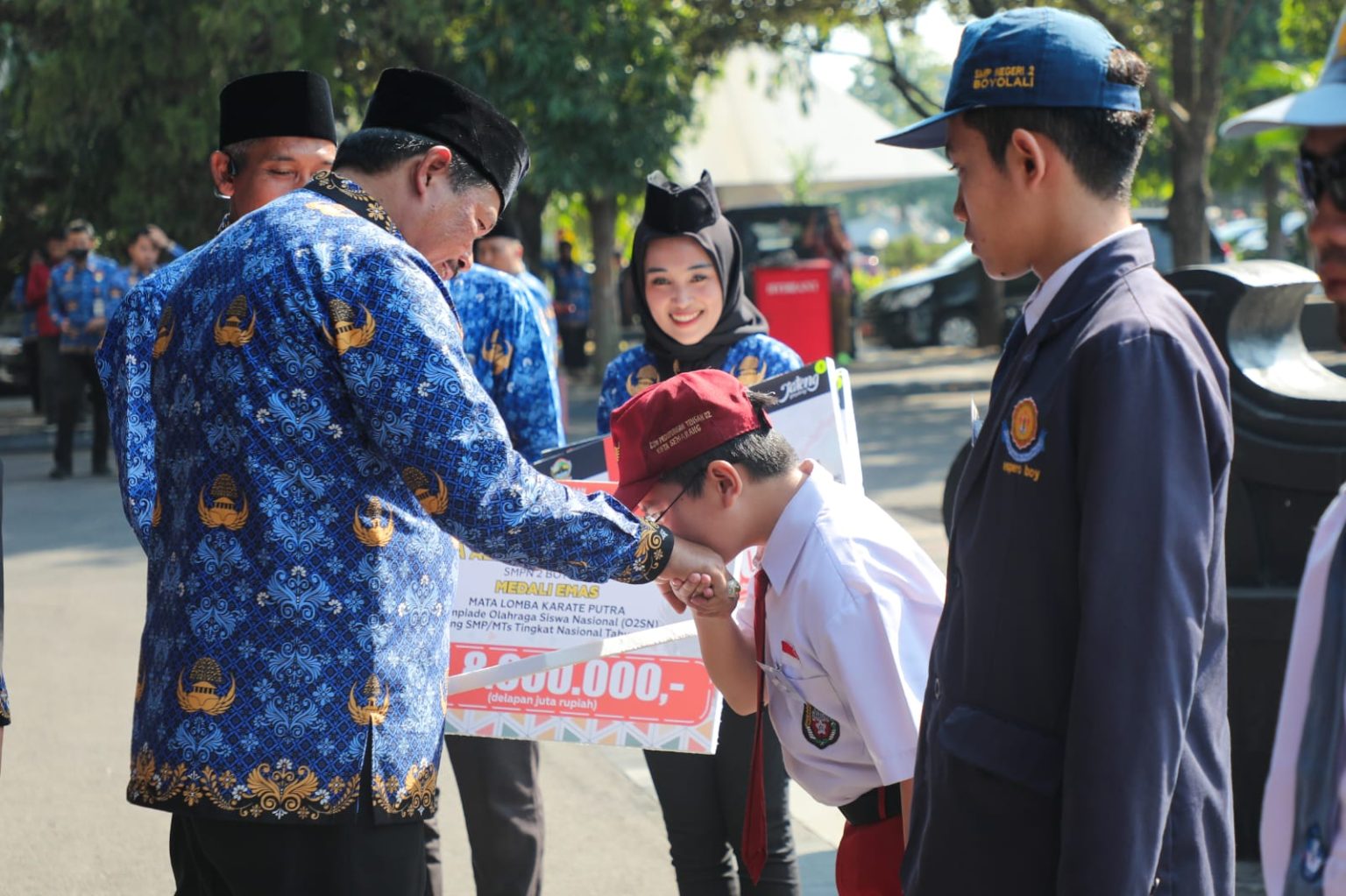 Pemprov Jateng Beri Penghargaan Lima Siswa Berprestasi, Dalam Rangka Peringatan Hari Kesaktian Pancasila