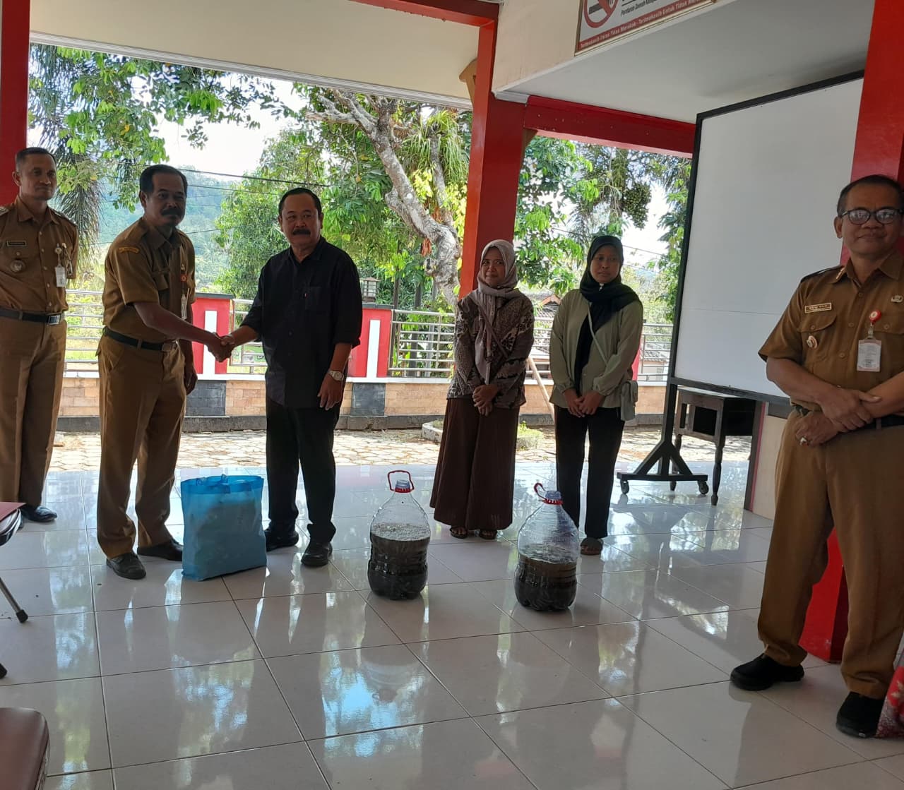 Pemkab Wonogiri Salurkan Bantuan Bibit Lele bagi Warga Batuwarno
