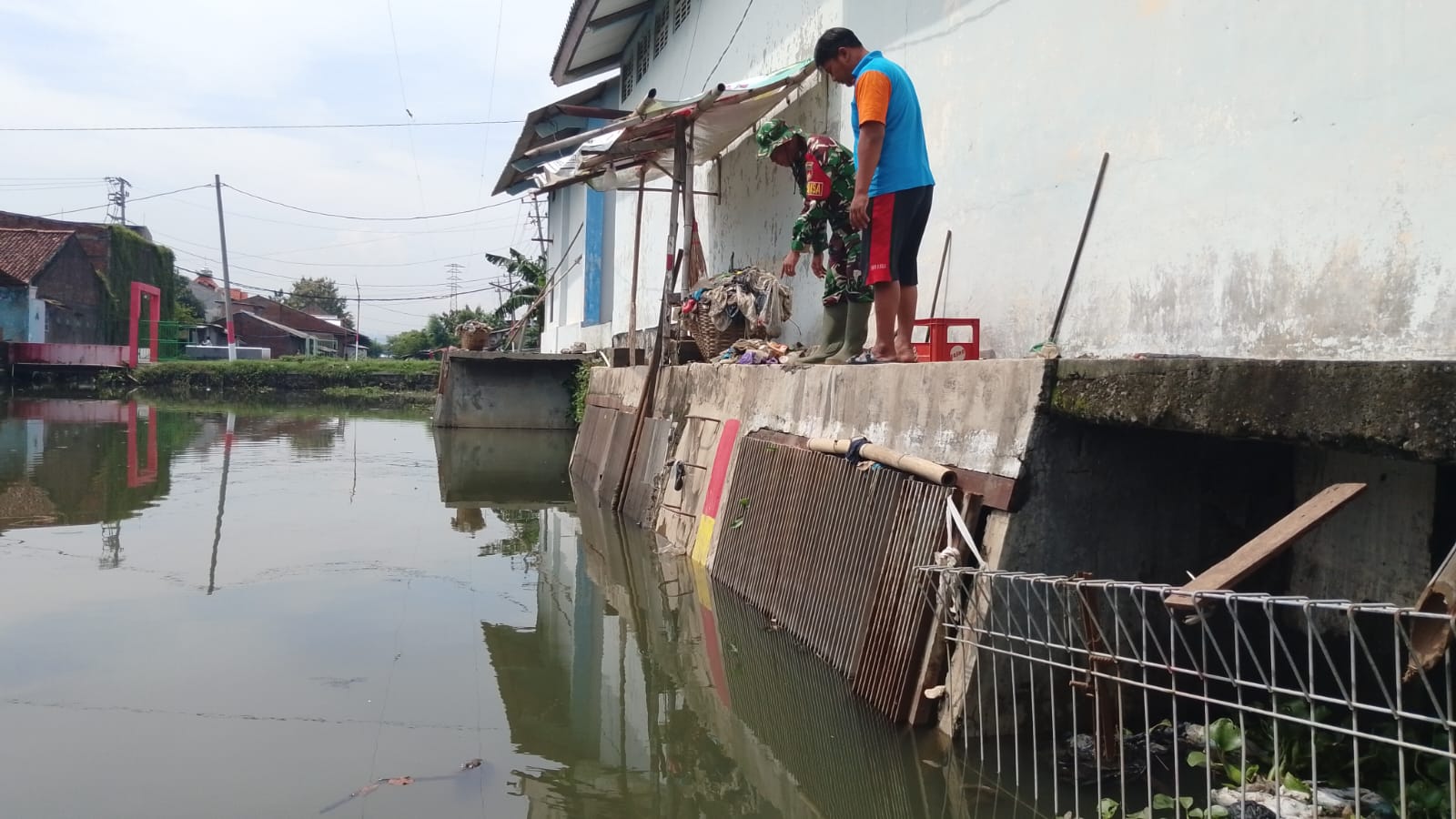 Jalankan Instruksi Ahmad Luthfi, Sehari Banjir Surut 15 Sentimeter
