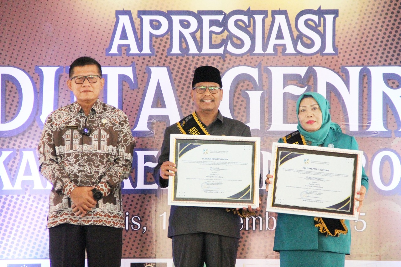 Ayah dan Bunda GenRe Rembang Dikukuhkan