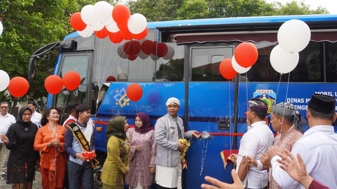 Perluas Akses Pelayanan, Pemkab Jepara Luncurkan Bus KB Keliling