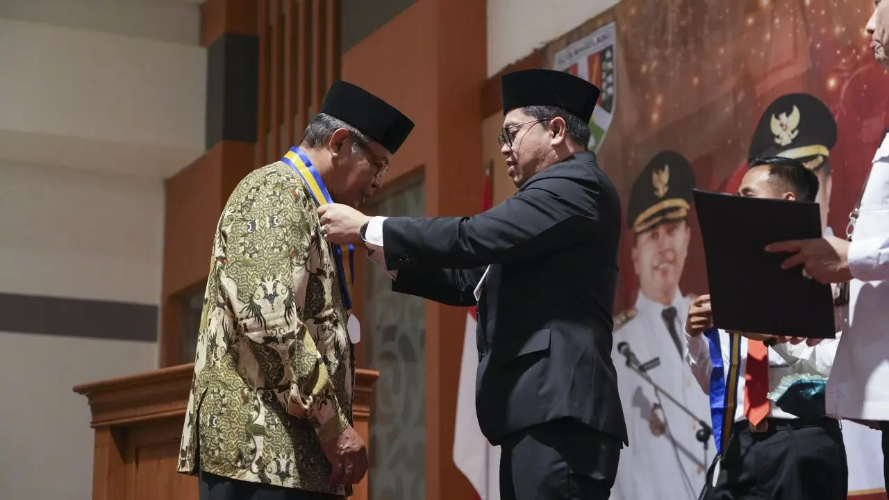 261 Lansia Magelang Utara Diwisuda