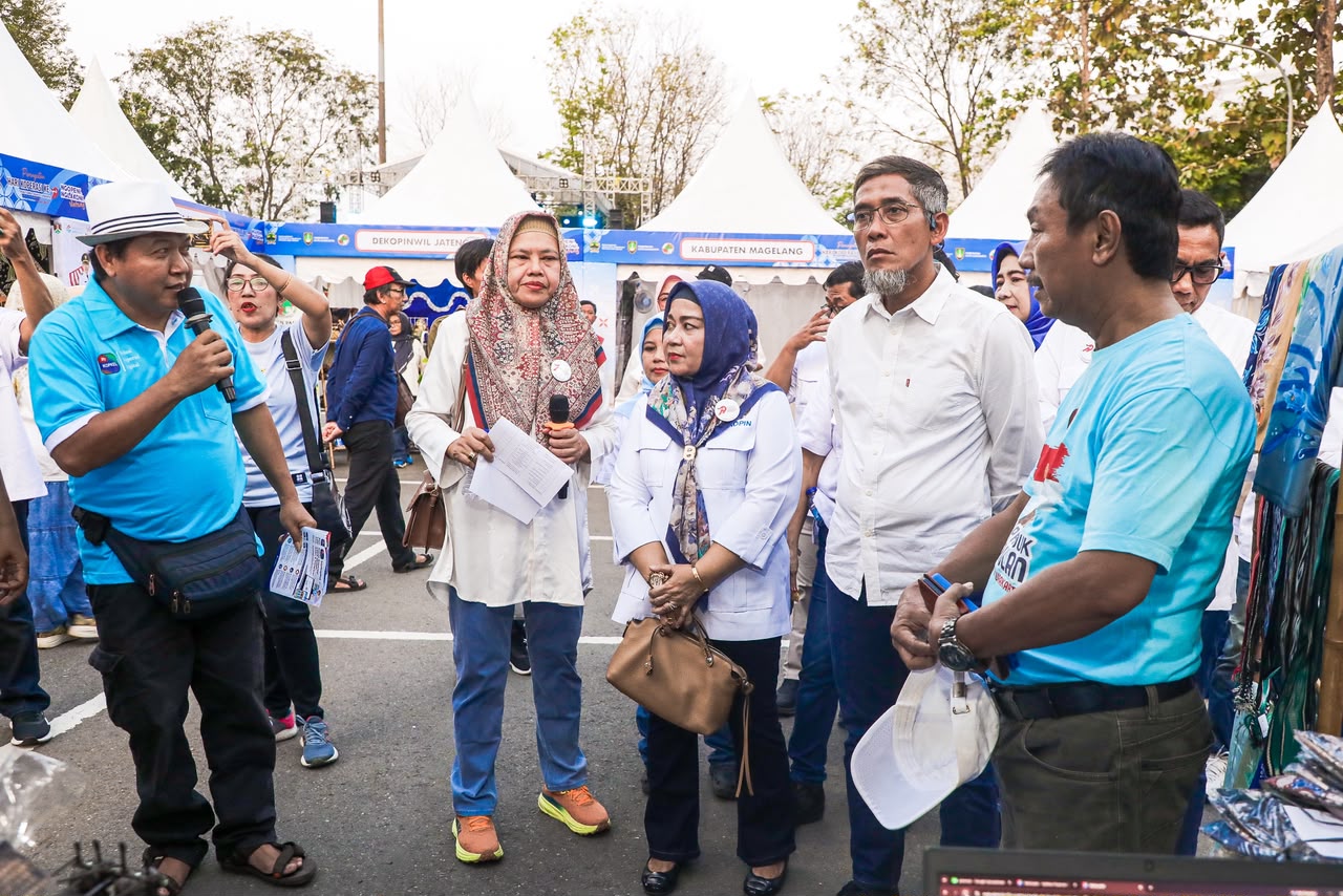 Gelar Produk Koperasi dan UMKM Jawa Tengah di Surakarta