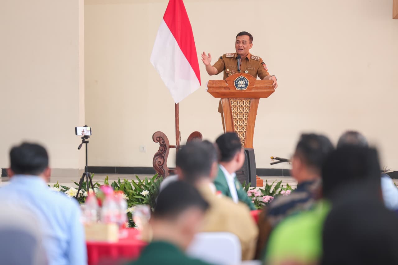 Di Hadapan BEM Seluruh Indonesia, Ahmad Luthfi Ajak Mahasiswa Terlibat Bangun Daerah
