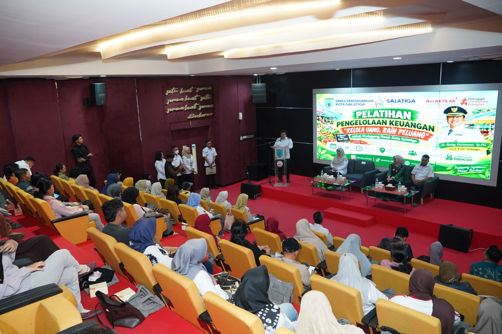 Pisahkan Uang Usaha dan Pribadi, Pemkot Salatiga Bekali Pedagang Kelola Keuangan