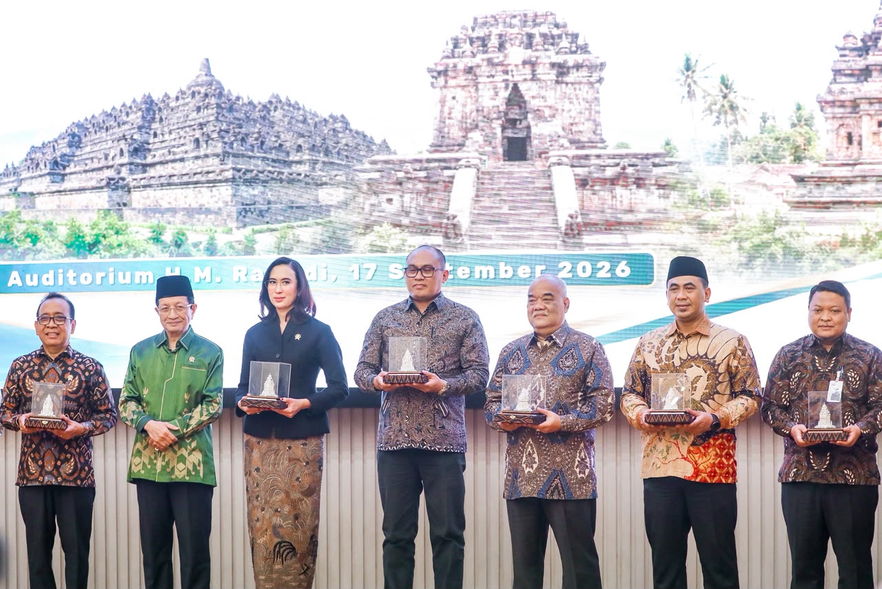 Prambanan hingga Borobudur Difungsikan Jadi Ruang Ibadah, Taj Yasin Ungkap Potensi Besar Wisata Religi