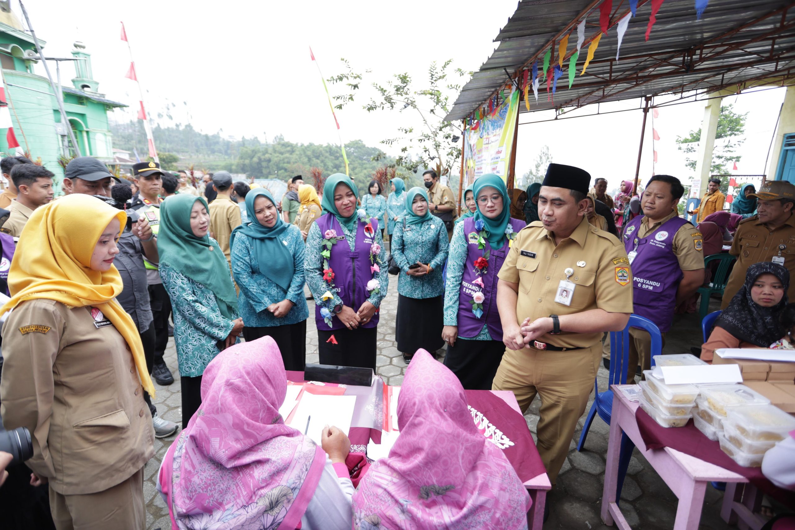 Kunjungi Posyandu 6 SPM di Wonosobo, Nawal Yasin Dorong Penurunan Stunting