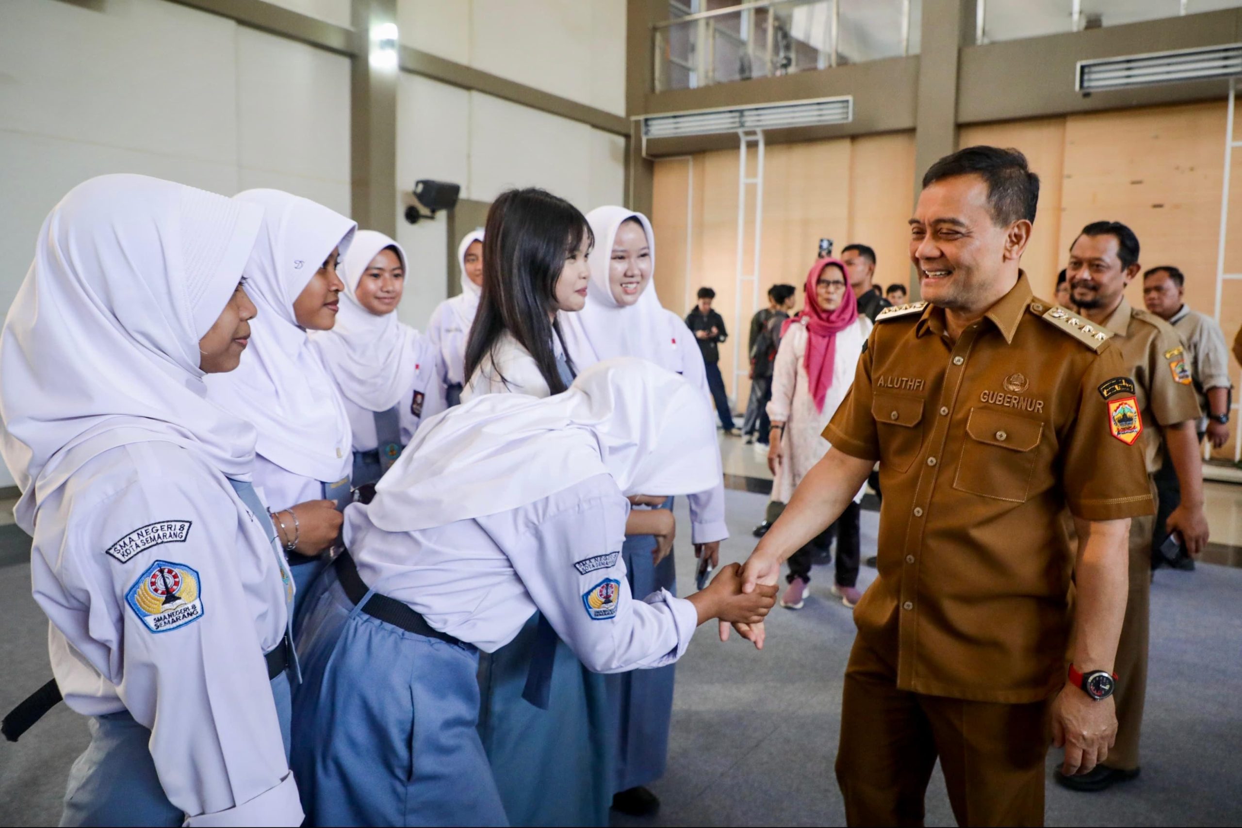 Ahmad Luthfi Saksikan Perjuangan Kafilah Jateng pada MTQ Nasional XXXI
